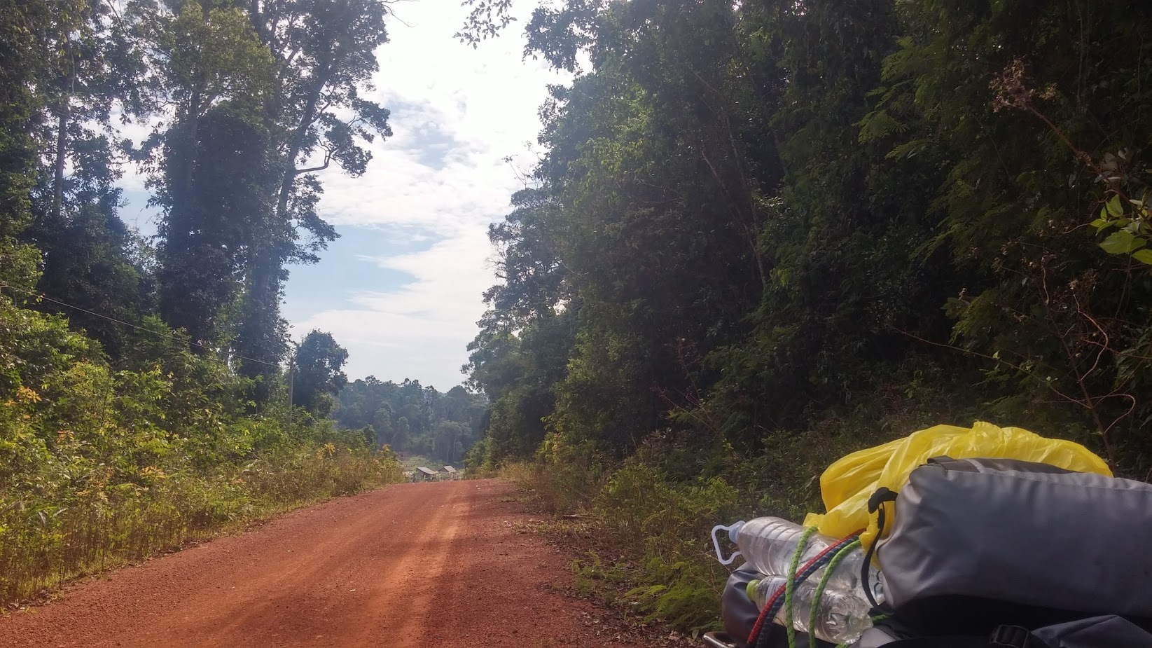 offroad outside Vietnam motorbike when crossing borders between south east asia countries